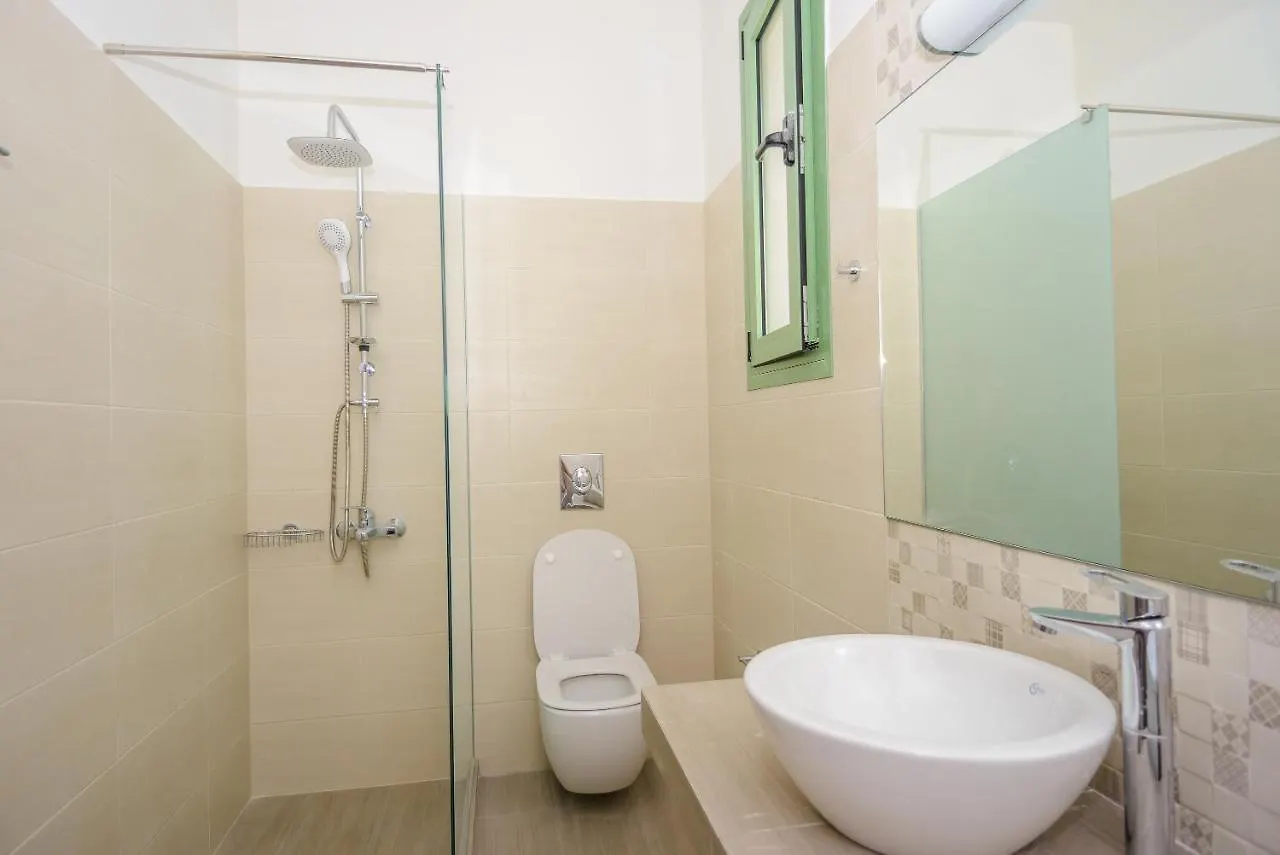 Tzogias Apartments Pan Lassi